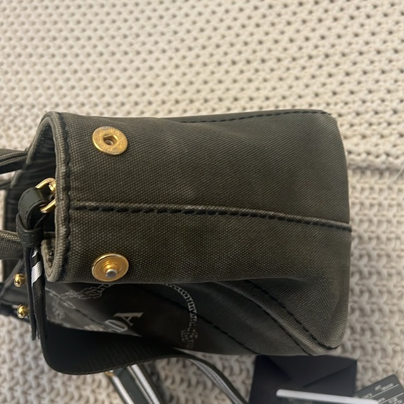 Authentic Prada bag with strap 2 way - Picture 11 of 17